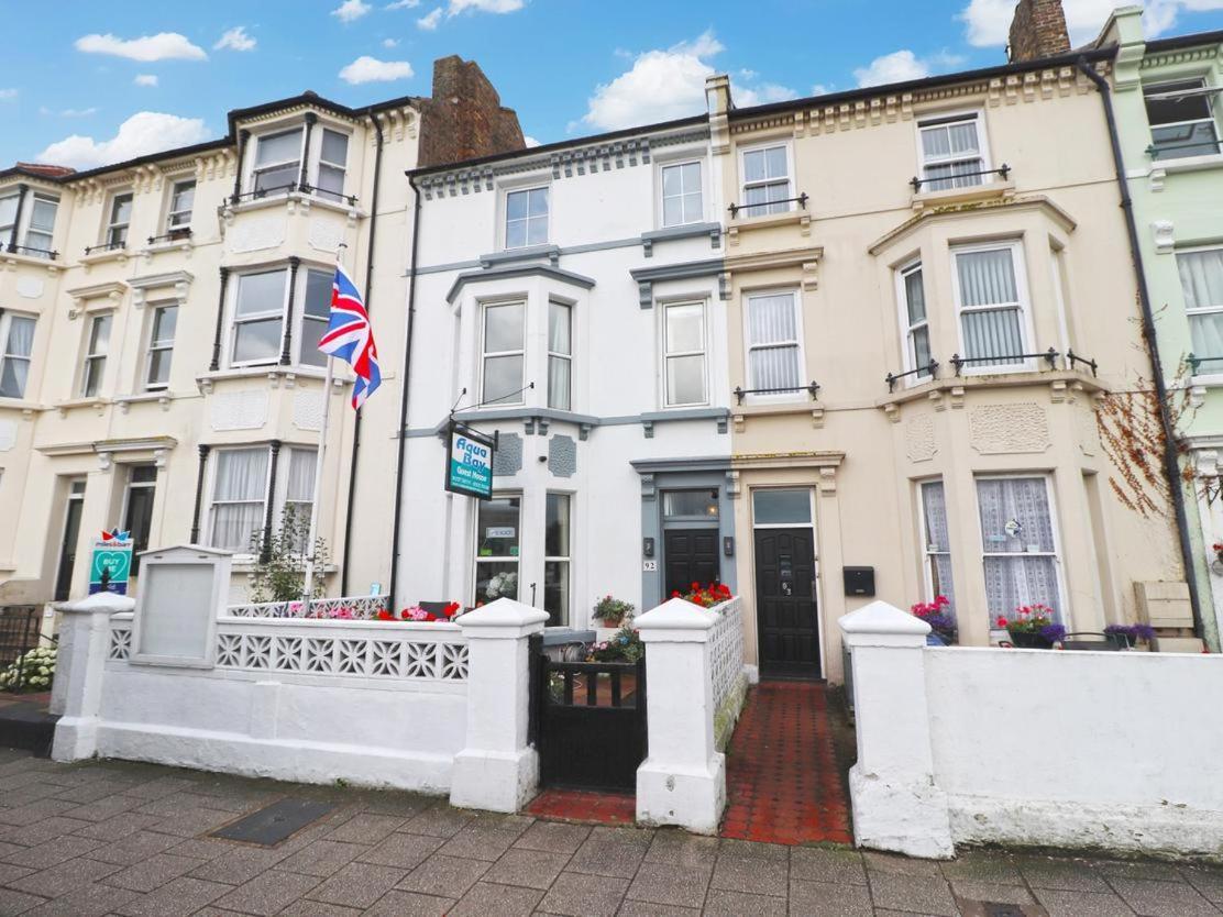 Aqua Bay Guest House Herne Bay Exterior photo